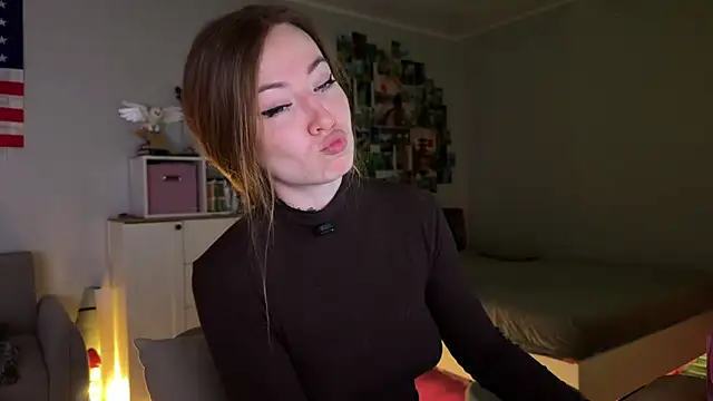 LinaWitch élő XXX-chatje