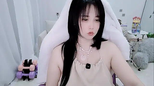 Czat XXX na żywo – Evangelin-e