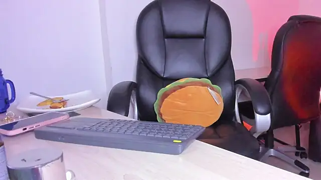 Czat XXX na żywo – alma_fenix