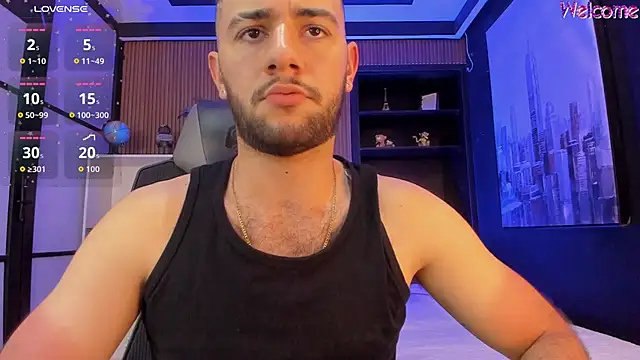 MaximusClark's Live XXX Chat