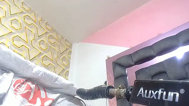 Czat XXX na żywo – Tatty--Brown