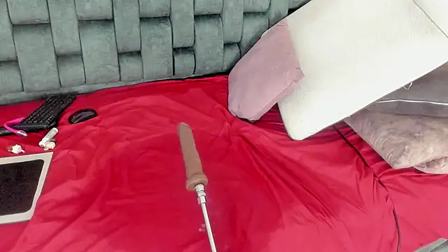 Czat XXX na żywo – IsiisLovei