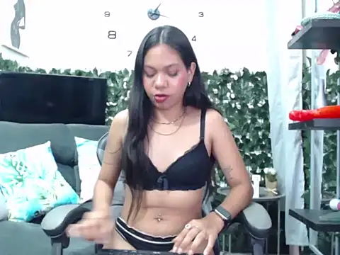 Chat XXX Live sarahornyy