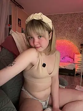 KeLsi_MoRRoe_のウェブカメラショー