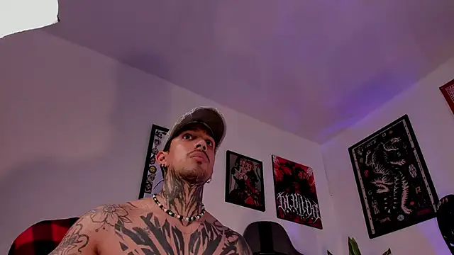 TigerStripes1_ 即時 XXX 聊天