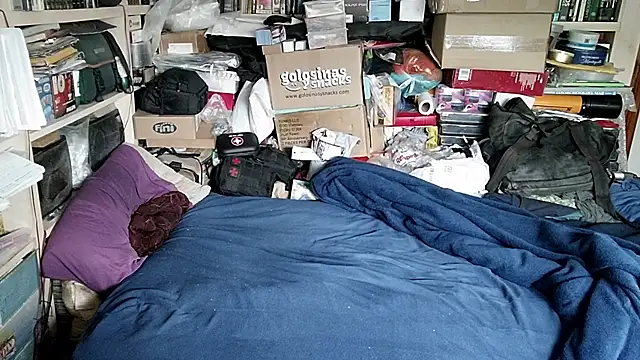 hadeszeuss2 Adlı Modelin Canlı XXX Sohbeti