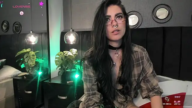 DAKOTA_BLAZE__: онлайн-секс-чат