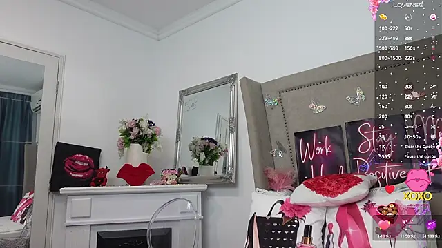 LexyRene live XXX chat