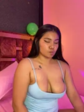 Webkamerová show krystal_pink