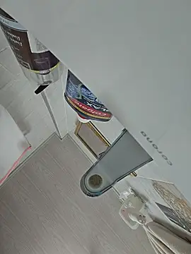 Chatroom XXX en direct de valery_mora