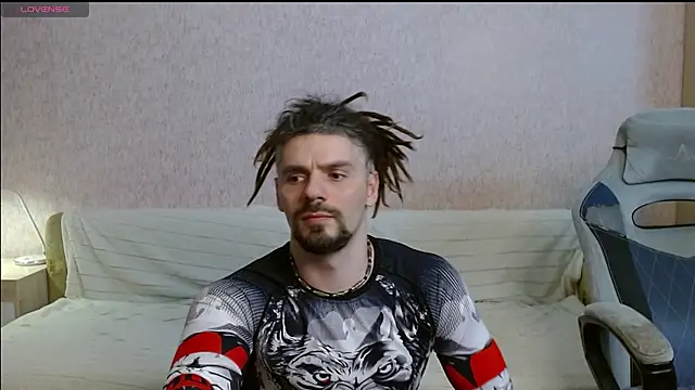 Aestheticguy101 Show Webcam