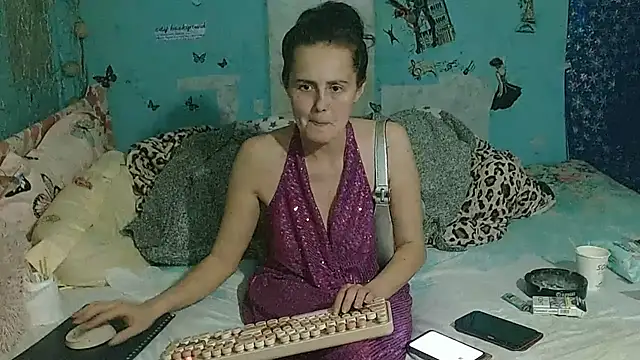 brighteyes77 Chat XXX in diretta