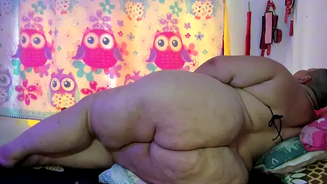 XXX chat uživo modela MANDY-BBW