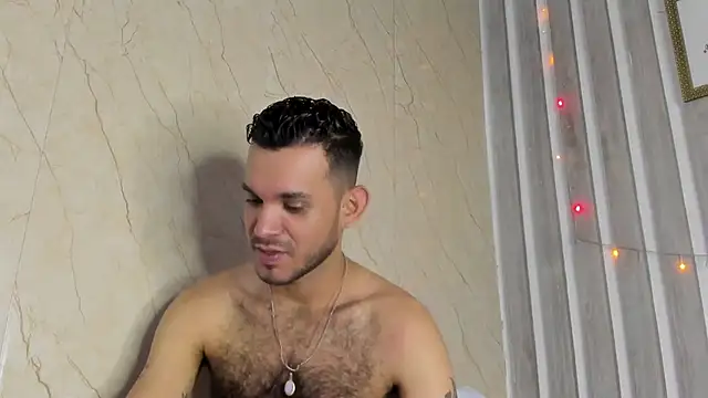 EthanGrey élő XXX-chatje