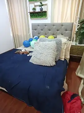 sasi_luna Adlı Modelin Canlı XXX Sohbeti