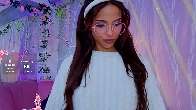 دردشة EmmyCortez الجنسية المباشرة