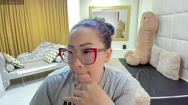 gaby_trent Live XXX-chat