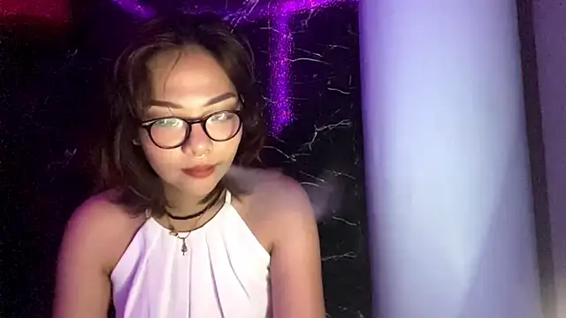 urhottie_lottie 网络视讯表演