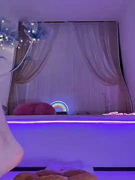 nidekikibabe-2026's Live XXX Chat