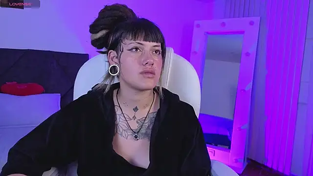 Chat XXX ao vivo de _sharlotte777