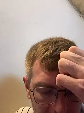 adrian90bi11 Webcam show