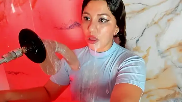 hade_cute: онлайн-секс-чат