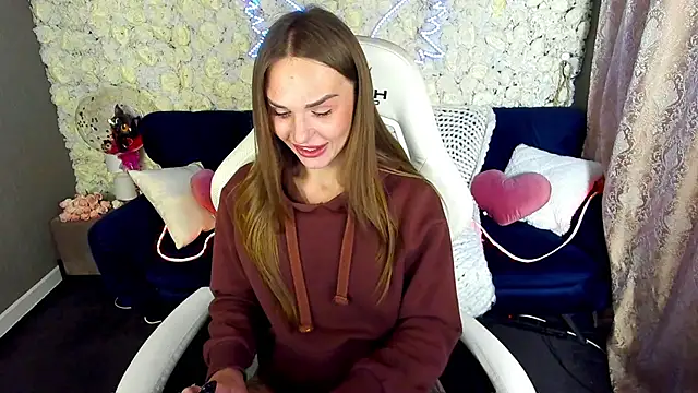 KiraGrayy's Live XXX Chat