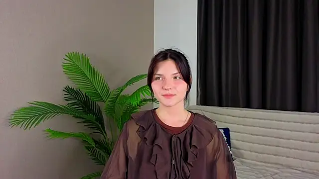 NyraVesperis Adlı Modelin Canlı XXX Sohbeti