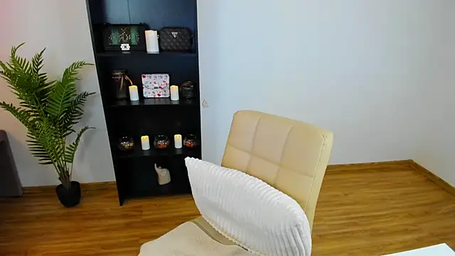 Czat XXX na żywo – khloe_starrr