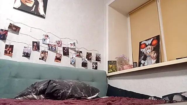 DizzyRina Chat XXX live