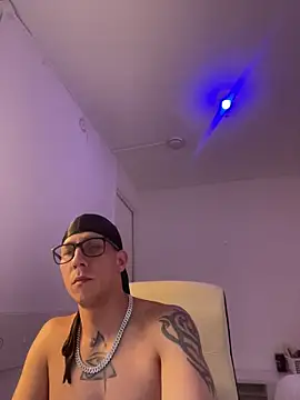 Chatroom XXX en direct de TitanNoir