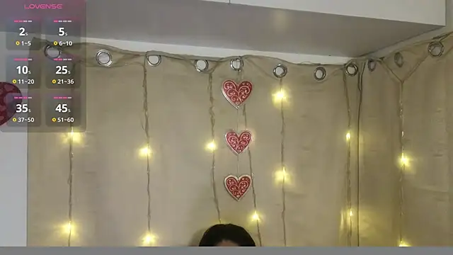 lovely_trixのライブXXXチャット