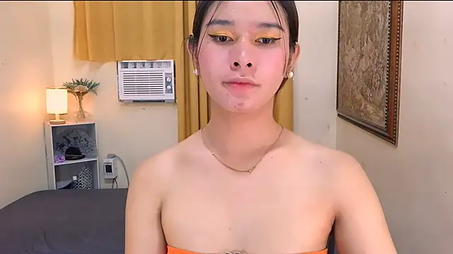 sassymimi69 即時 XXX 聊天