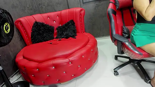 Issis_Millf Live XXX-chat