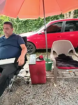 hotandfierylatinos2023: онлайн-секс-чат