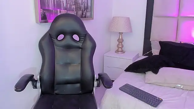 Amber_Harriis' Live XXX Chat