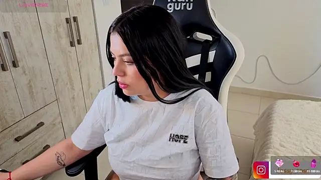 Онлайн чат XXX Victoryyy_