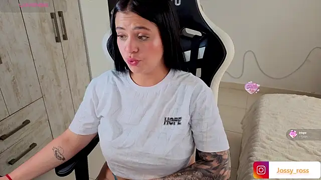 Victoryyy_ Live XXX-chat