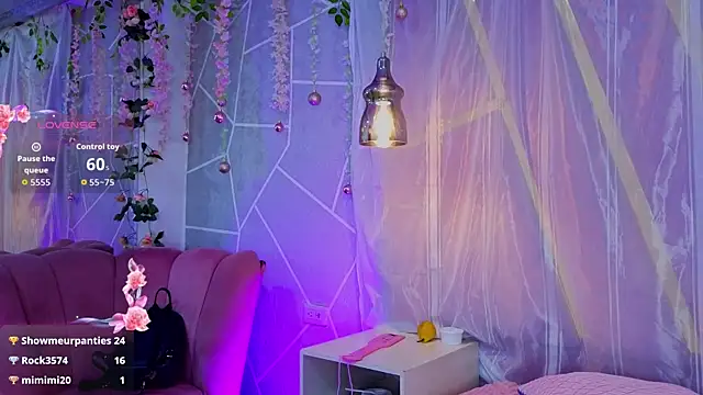 Živý XXX chat EmmyCortez