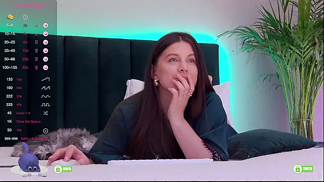 Minelliss live XXX chat