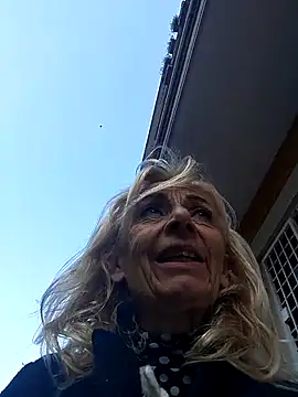 clarabell4 live XXX chat