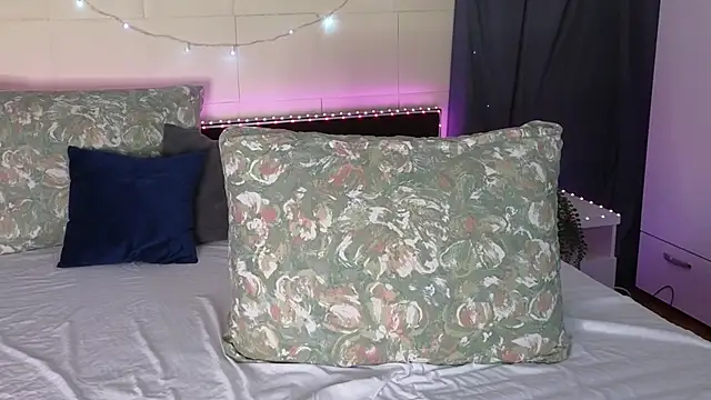 okerriella: онлайн-секс-чат