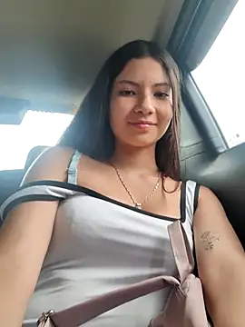 Malia_Maccoll live XXX chat