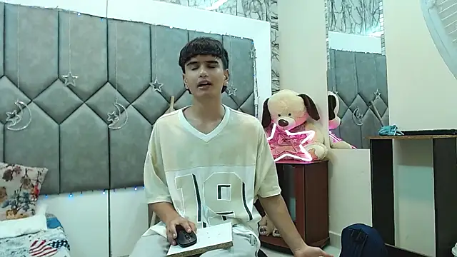 Pertunjukan Kamera Web Steve_Hotman