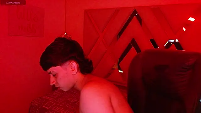 Živý XXX chat AdrianFranko