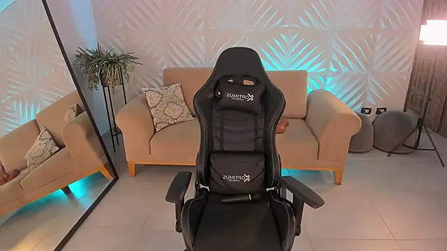 KylaMorrison live XXX chat