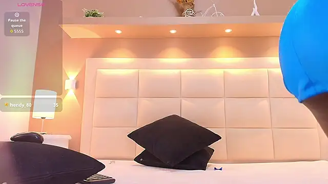 TracyDavis_ 라이브 XXX 채팅