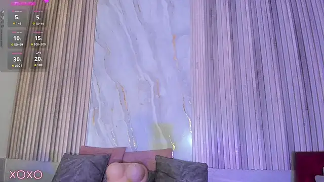 BriannaChelsea's Live XXX Chat