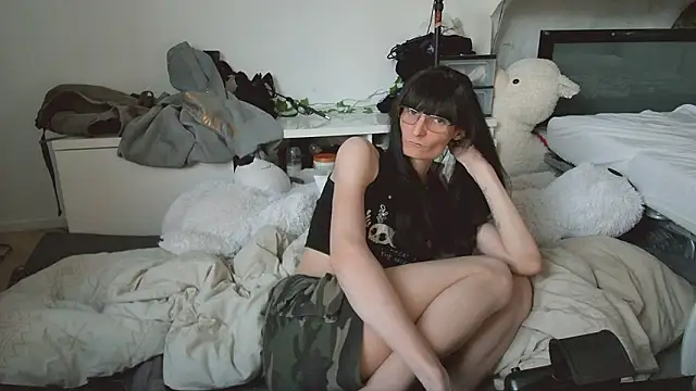 Czat XXX na żywo – CeriseLapine