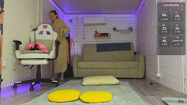 Misss_Vikk Chat XXX live